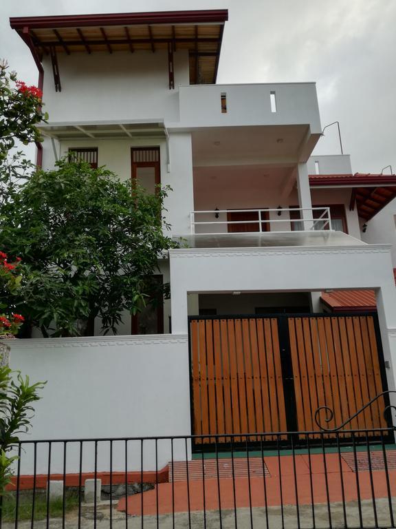 Bianco Terrace Hotel Negombo Exterior foto