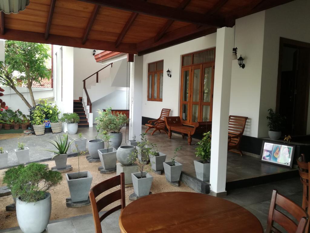 Bianco Terrace Hotel Negombo Exterior foto
