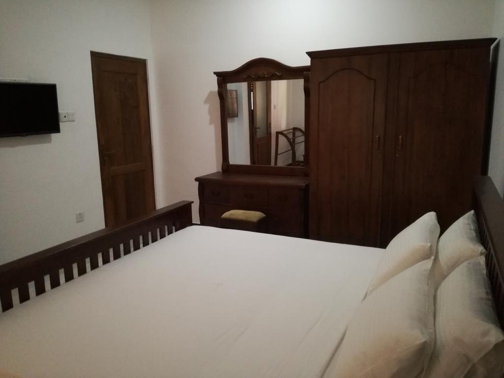 Bianco Terrace Hotel Negombo Exterior foto