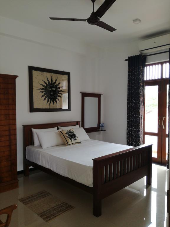 Bianco Terrace Hotel Negombo Exterior foto